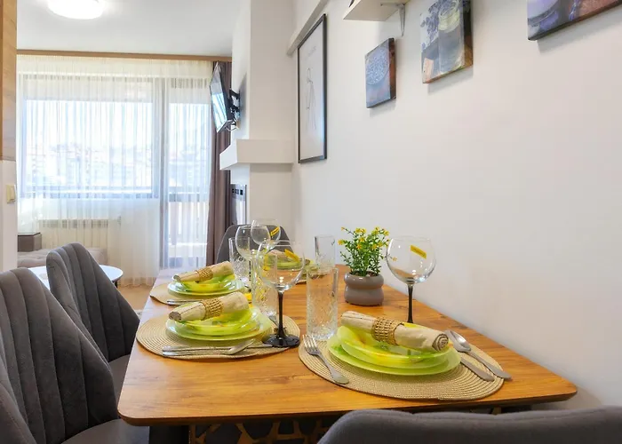 Mountain Escape & View & Relax Banszko