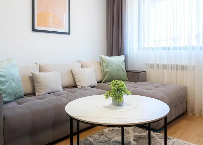 Mountain Escape & View & Relax Banszko