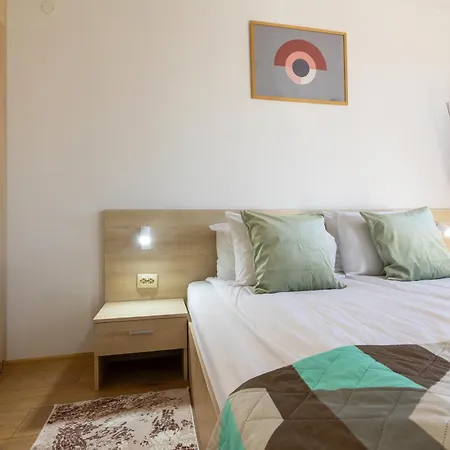 Cozy Mountain Escape & Pirin Views *